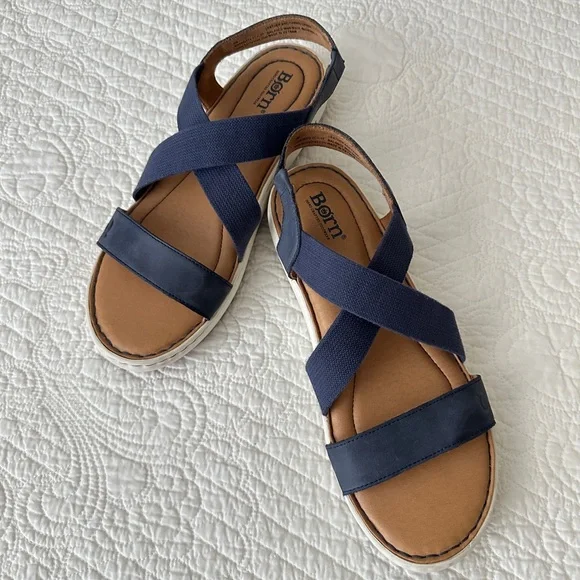 Born Women’s Jayla Navy Blue Cross-Strap Sandals Size 9 - Picture 2 of 16